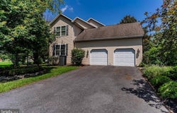 5960 Huntington Commons, Enola, PA 17025