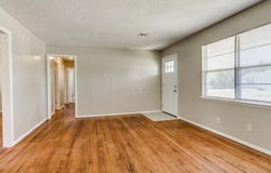 117 Asbill Avenue, Yukon, OK 73099