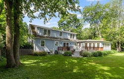 13 Carmel Road, Andover, MA 01810