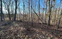 15 Wagon Creek Loop, Creal Springs, IL 62922