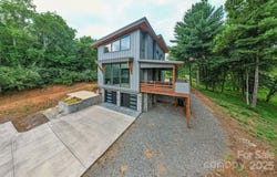 22 Lara Drive, Mills River, NC 28759