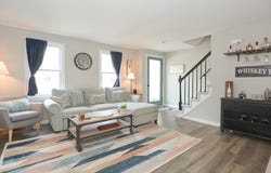194 Merrimack Meadows Ln, Tewksbury, MA 01876