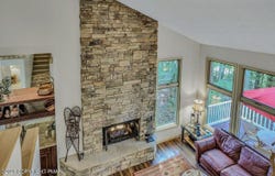 106 Laurelwoods Drive, Lake Harmony, PA 18624