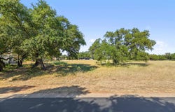 27505 Waterfall Hill Pkwy, Spicewood, TX 78669