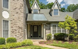 1318 Conway Oaks Drive, Chesterfield, MO 63017