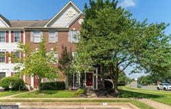 8850 BENCHMARK LANE, BRISTOW, VA 20136