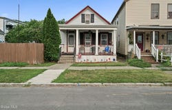 446 7th Avenue, Troy, NY 12182