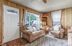 131 CEDAR CREST Drive, Lebanon, MO 65536