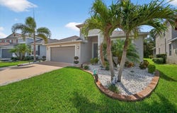 9017 SPRUCE CREEK CIRCLE, RIVERVIEW, FL 33578