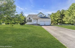 12 Skylark Drive, Jackson, NJ 08527