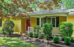 1 AVON LANE, WARETOWN, NJ 08758