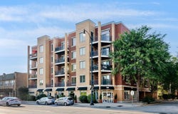 8000 Kilpatrick Avenue, Skokie, IL 60076