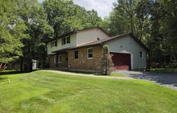 136 Birch Drive, Blakeslee, PA 18610