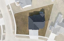 718 Pointer Circle, Center Point, IA 52213