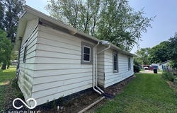 1720 E Cornell Avenue, Muncie, IN 47303