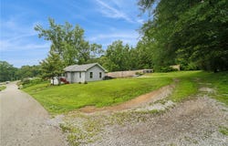 1021 Beechnut St, West Deer, PA 15084