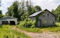 135 Reservoir Road, Peru, NY 12972