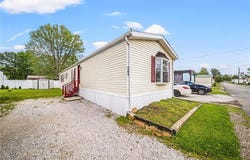141 Marilyn Drive, Madison, OH 44057