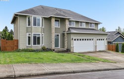 1211 W F PL, La Center, WA 98629