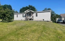26 Blakely Street, Jermyn, PA 18433