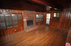 13149 Archwood St, North Hollywood, CA 91606