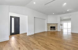 6015 Laurelgrove Avenue, North Hollywood, CA 91606