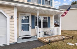 103 Juniper Ln, Tewksbury, MA 01876