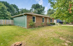 1020 Gretchen Street, Nixa, MO 65714