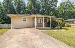 211 Hampton Court, Poplar Bluff, MO 63901