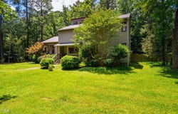 206 Lisa Drive, Carrboro, NC 27510