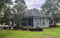 12 Fairway Dr, Tifton, GA 31793
