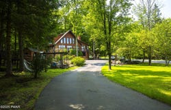 22 Woodridge Drive, Lake Ariel, PA 18436
