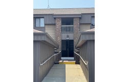 2919 Byron Center Avenue SW, Wyoming, MI 49519