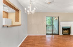 101 Pine Forest E-17, Maumelle, AR 72113