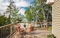 111 Ledge Road, South Thomaston, ME 04858
