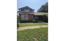 703 S Kentucky Avenue, Roswell, NM 88203