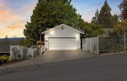 2101 NW Cascade View Drive, Bend, OR 97703