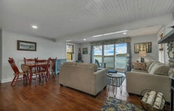 31 Lake Shore Drive, Effingham, NH 03882