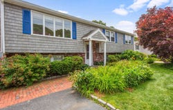 63 Ellsworth Drive, East Falmouth, MA 02536