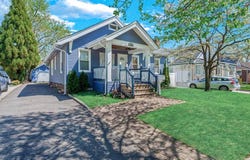 565 Baldwin Avenue, North Baldwin, NY 11510
