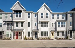 8912 Gateway Circle, Richmond Heights, MO 63144