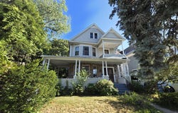 2 Maple Avenue, Albany, NY 12208