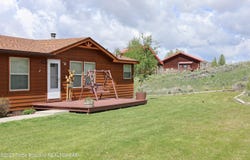 25 VIXEN Circle, Pinedale, WY 82941