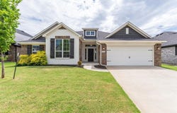 808 Scully Road, Yukon, OK 73099