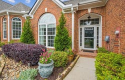 333 Lauren Lane, Woodstock, GA 30188