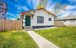 1315 4th St S, Nampa, ID 83651