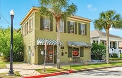 1201 Postoffice Street, Galveston, TX 77550