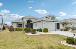214 LINGER Lane, SUN CITY CENTER, FL 33573