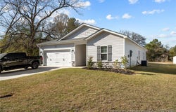 307 E Seventh Avenue, Raeford, NC 28376