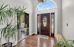 435 Fairway Dr, Somerset, MA 02726